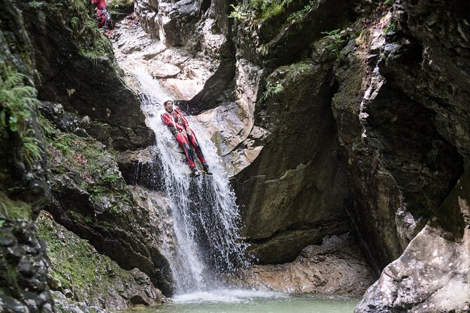 4 hours Fratarica Canyoning Adventure - How the Canyon Entry Hike Works (and Why It’s Part of the Adventure)