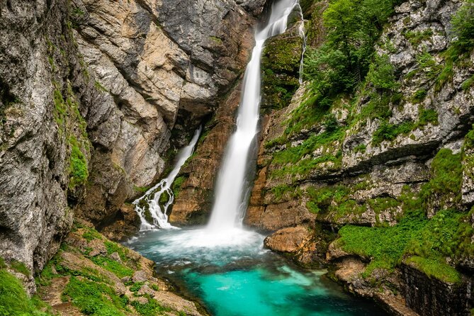 8-Hour Lake Bled, Lake Bohinj and Waterfall Savica Tour - The drive time and the small-group advantage