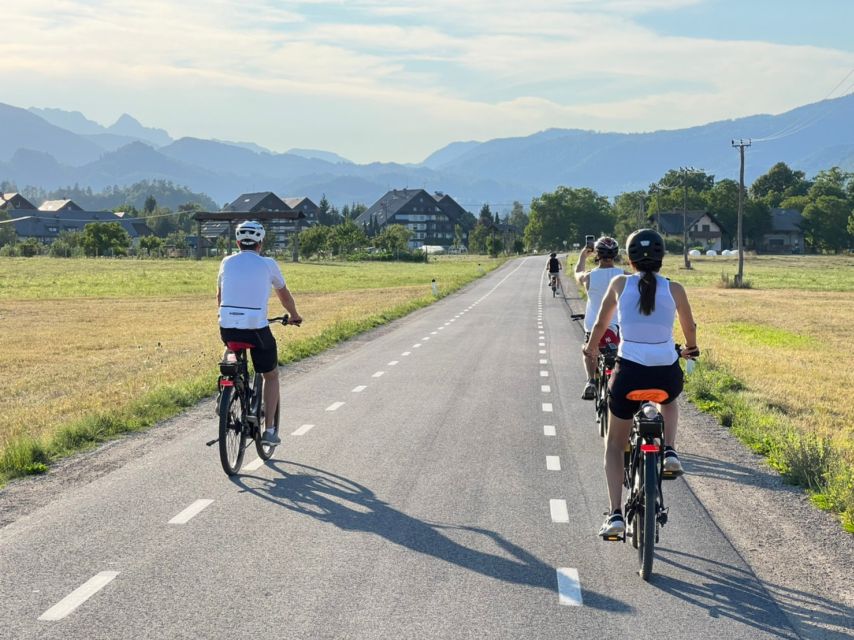 Bled: e-Bike Rental - The handoff: practice, maps, and Wendy-style route planning