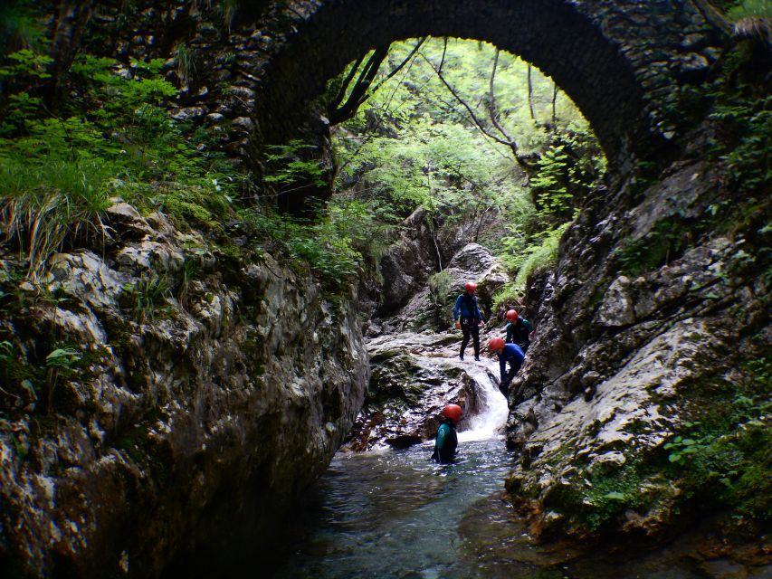 Bovec: Exciting Canyoning Tour in Sušec Canyon - What to bring (and what to do) so you enjoy every jump option