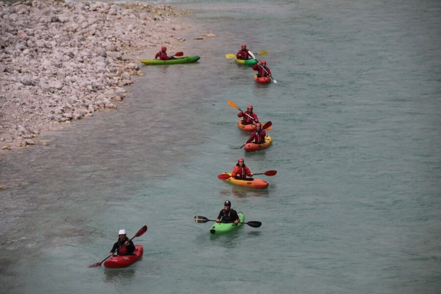 Bovec: Whitewater Kayaking on the Soča River - Photos, warmth, and the easy ending back in Bovec