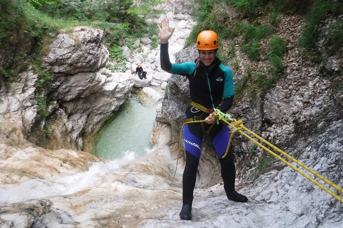 Canyoning in Fratarica Canyon - Equipment and Licensed Help: What Sport Mix Provides