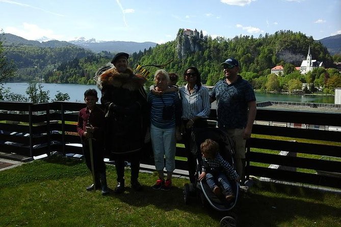 Cosmopolitan "medieval" Bled Walking Tour - The guide effect: costumes, teaching, and photo direction