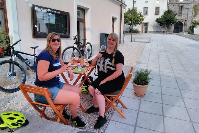 E-bike Vipava River Tour - Pickup, group discounts, and English speaking guides, what it means for value