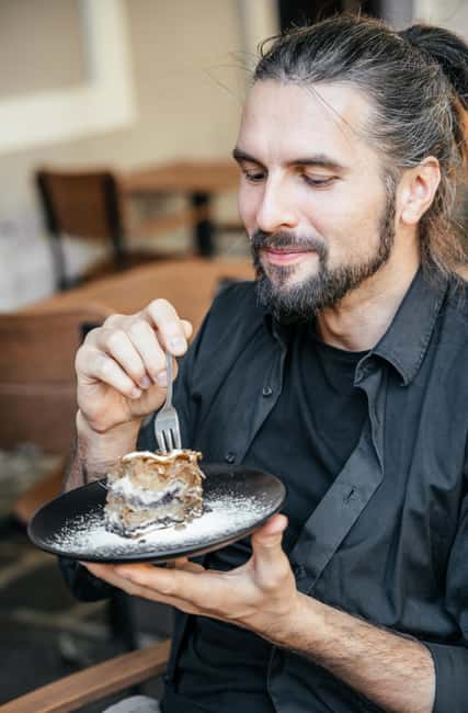 Eat & Drink Ljubljana Food Tour by Sigismundi - Pizza as a Slovenian-style stop, plus the craft beer pairing