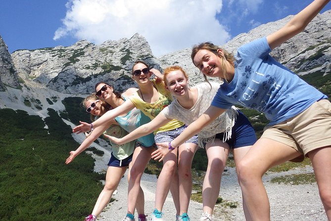 Emerald River Tour, Triglav National Park & Soča valley Day Trip - Lake Jasna and the Zlatorog statue: your first hit of alpine color