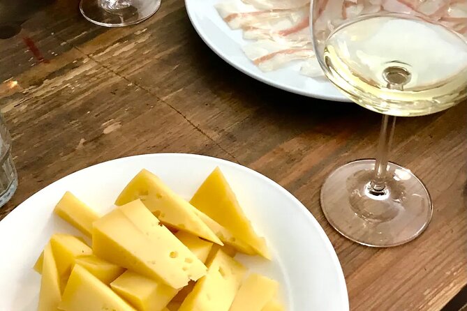 Food and Wine Tasting with a Sommelier - Timing, Group Size, and Getting There Without Stress