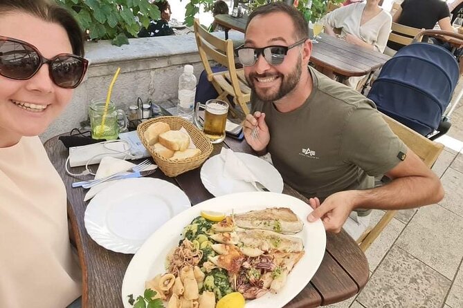 Food & Wine -> Gourmet tour in Piran - Meeting at Tartini Square and What the 1:00 pm Schedule Means