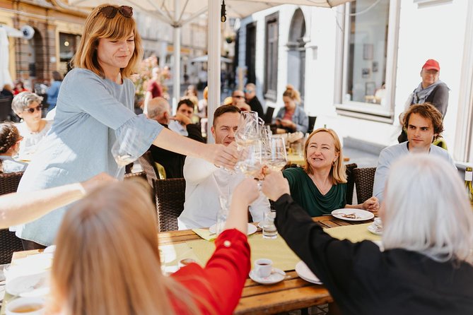 Food & Wine Tour Ljubljana - Local Foodie Adventure in Slovenia - Central Market stop: 20 minutes of Slovenian food culture