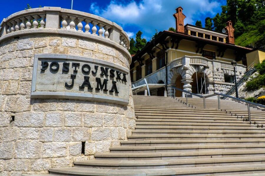 From Ljubljana: Postojna Cave, Predjama Castle and Lake Bled - The van ride to Lake Bled: a breather, not wasted time