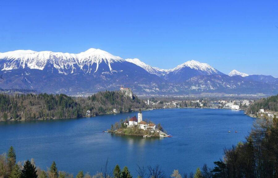 From Ljubljana: Private Bled Lake Day Trip - The value of a focused Lake Bled morning from Ljubljana