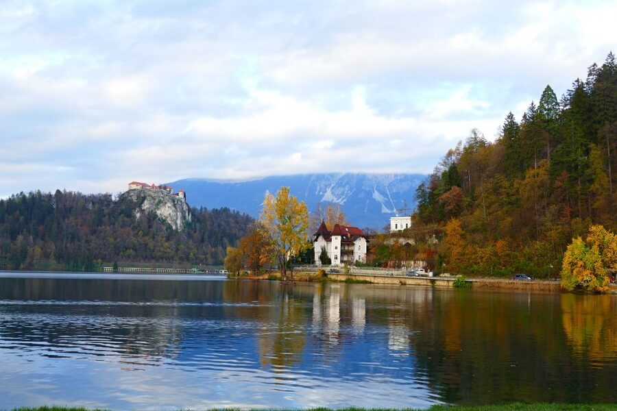 From Ljubljana: Private Bled Lake Day Trip - Who should book this private Lake Bled day trip?