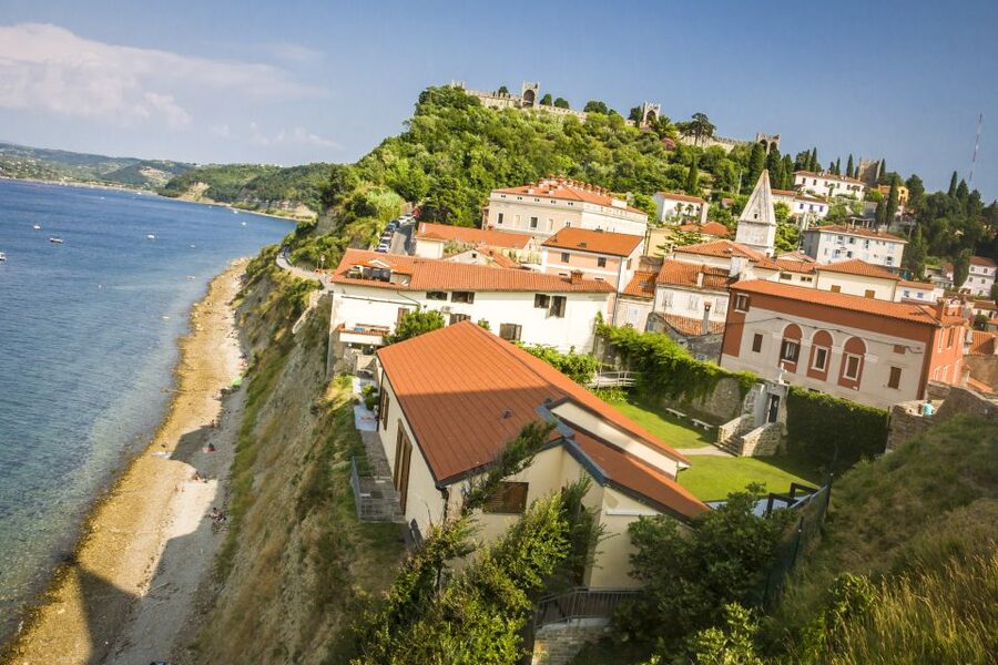 From Ljubljana: Škocjan UNESCO Caves and Piran Full-Day Trip - Guides Make the Difference: What You Get Beyond the Ticket