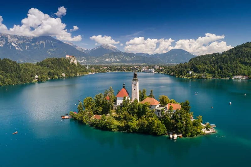 From Trieste: Ljubljana and Lake Bled - Meeting at Molo Audace: the Trieste starting point