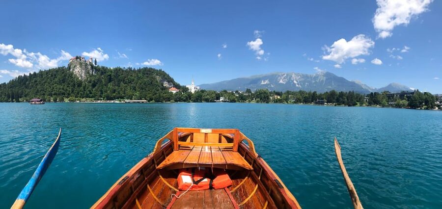 From Zagreb: Day Trip to Lake Bled and Ljubljana - Zagreb to Lake Bled: the drive that sets the tone