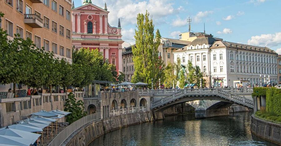 From Zagreb: Ljubljana and Lake Bled Guided Day Trip - Zagreb to Slovenia in one day: what this tour really delivers