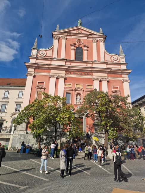 From Zagreb: Ljubljana and Lake Bled Private Day Tour - Ljubljana Old Town and Triple Bridge: Where to focus your 60 minutes
