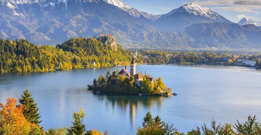 From Zagreb: Ljubljana and Lake Bled Small Group Guided Tour - Morning Pickup in Zagreb, then a Straight Shot to Slovenia