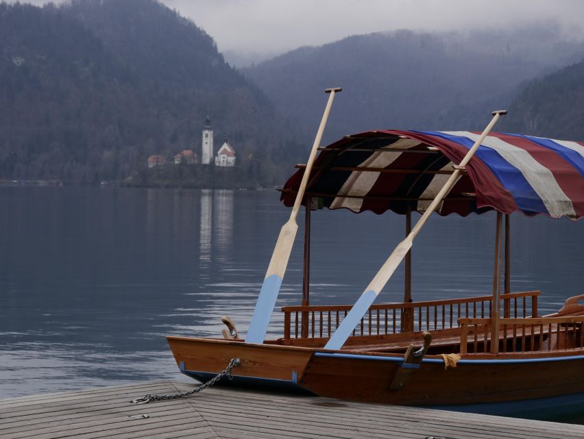 From Zagreb: Postojna Cave, Bled Lake & Ljubljana - Private - Ljubljana Old Town: Bridges, Squares, and a Smart Evening Finish