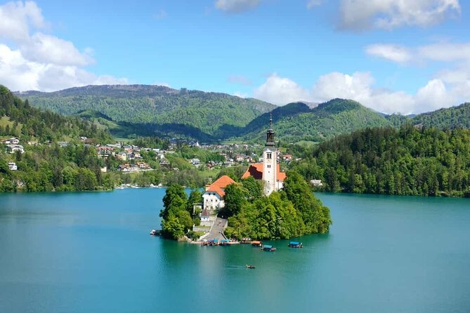 Full-day tour of Postojna Cave and Bled Lake From Ljubljana - A One-Day Combo: Bled and Postojna in the Same Plan