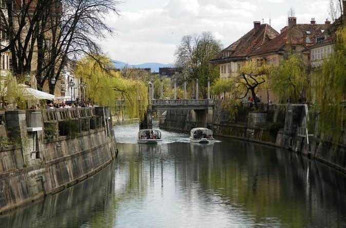 Guided Boat Tour in Ljubljana - Price and value: is $24.20 for 45 minutes worth it?