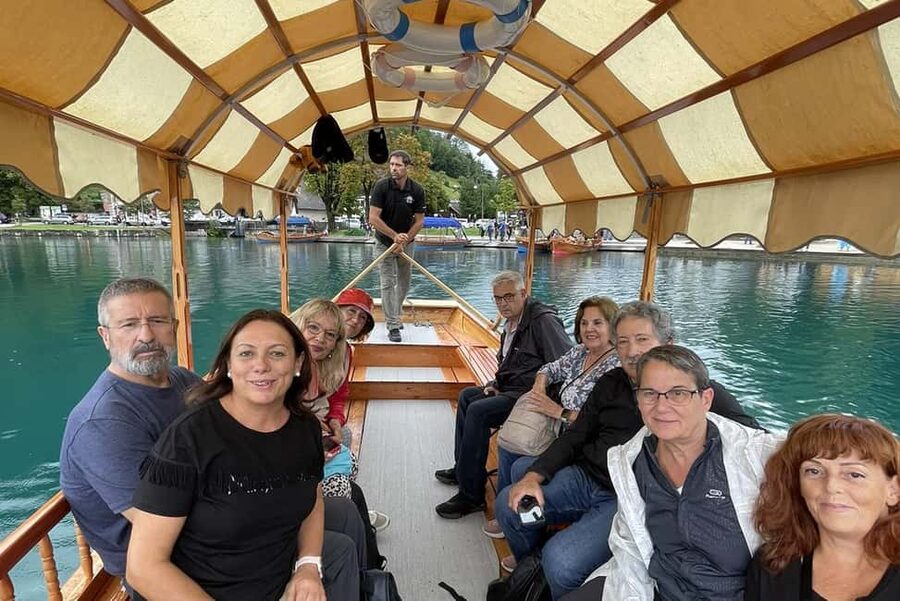 Guided tour to Bled and Bohinj from Ljubljana - Two lakes in one Spanish guided day, and why that timing works