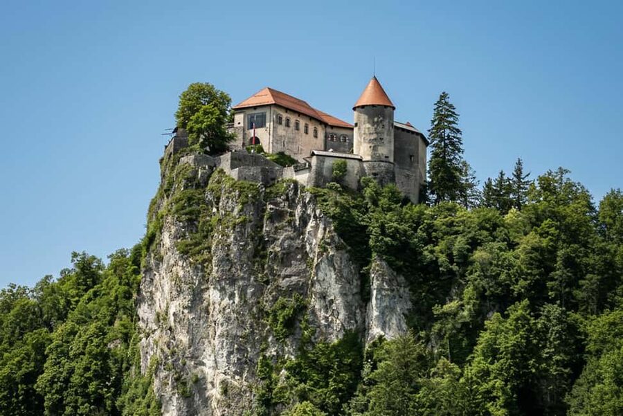 Guided tour to Bled and Bohinj from Ljubljana - Lake Bled photo stop and free time, before you go deeper