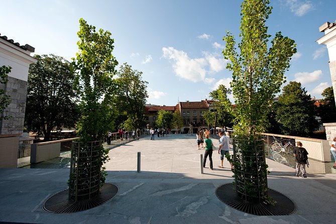 Guided Walk and Funicular Ride to Ljubljana Castle - Why This 2-Hour Route Works in Ljubljana
