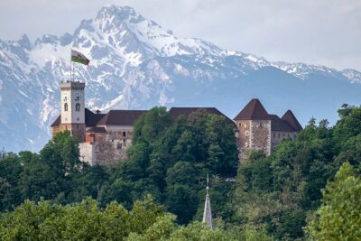 Guided Walk and Funicular Ride to Ljubljana Castle