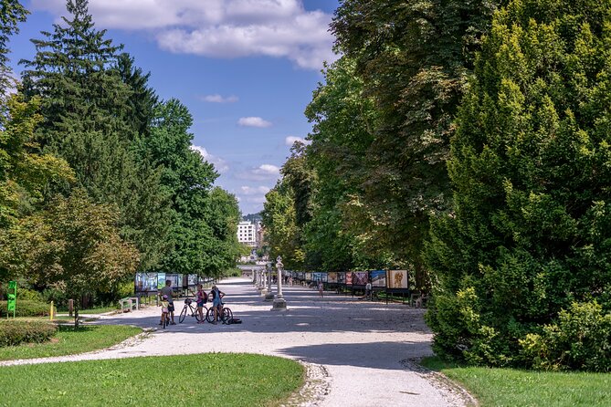 I LOV IT - Tivoli Park Tour - Tivoli Park Tour: Why This Guided Walk Works