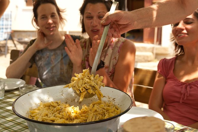 Istria - Truffles: Hunting & Cooking & Tasting, Slovenia - Meeting in Gažon: the easiest way not to start stressed