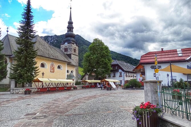 Kranjska gora & Soča valley tour - from Ljubljana - Getting there: timing, pickup, and how the day is paced