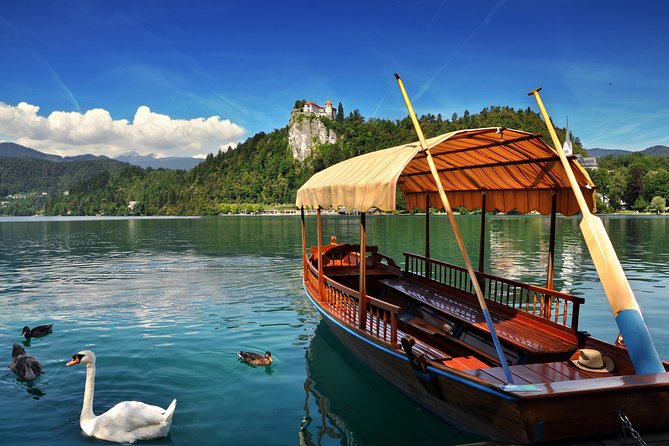 Lake Bled All inclusive tour from Ljubljana - Lake Bled from Ljubljana, the easiest kind of day trip