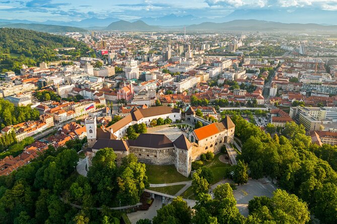 Ljubljana 2Hours and 30Minute Walking Tour with Local Guide - Key highlights you should not miss