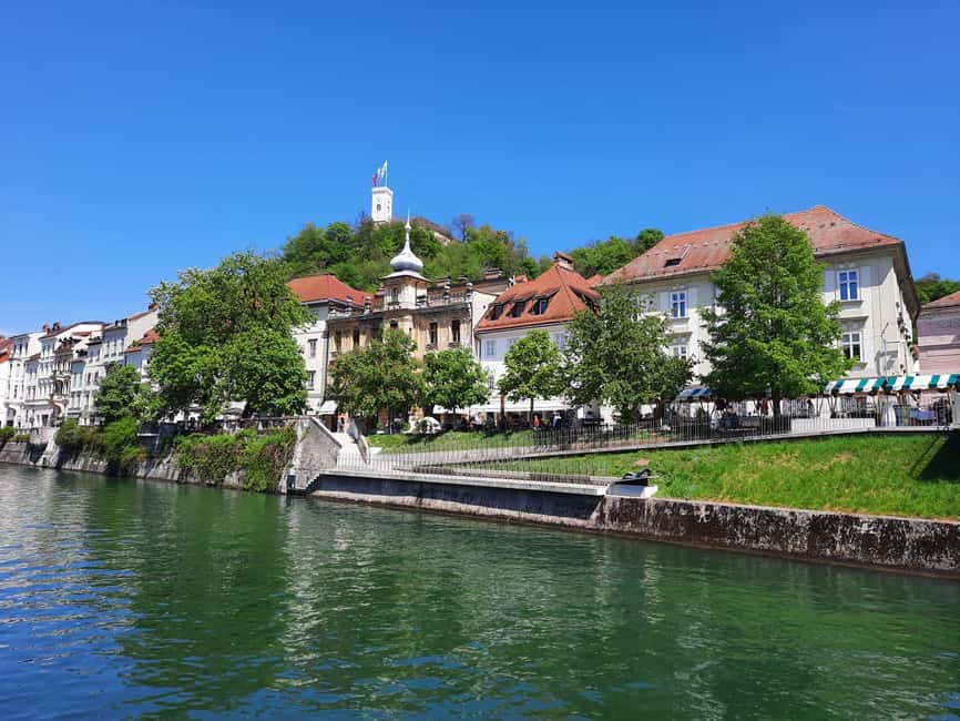 Ljubljana castle on foot :) con guida in italiano - Where this Ljubljana Castle walk beats the standard tour