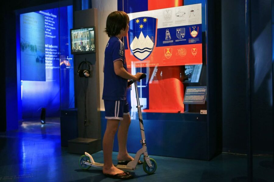 Ljubljana: City Card - Bikes for 4 Hours, Cover More Ground Without Crowds Stress