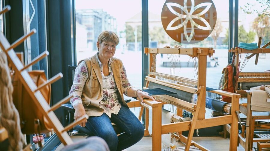 Ljubljana: Interactive Workshop with Experienced Weaver - Key things to notice before you go