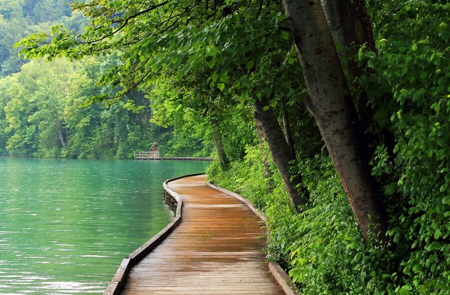Ljubljana: Lake Bled, Postojna Cave, and Predjama Day Tour - What to pack so the day goes smoothly
