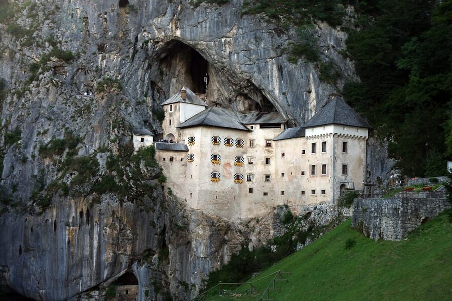 Ljubljana: Lake Bled, Postojna Cave, and Predjama Day Tour - Who should book this Slovenia highlights day