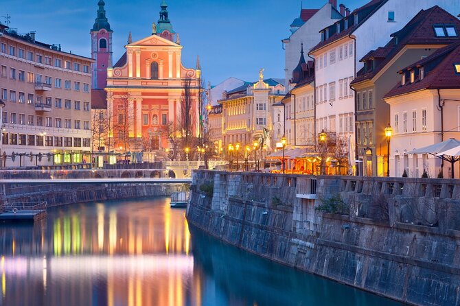 Ljubljana Private Family-Friendly Historic Old Town Guided Tour - Dragon Bridge and Triple Bridge, myth and river views in one loop