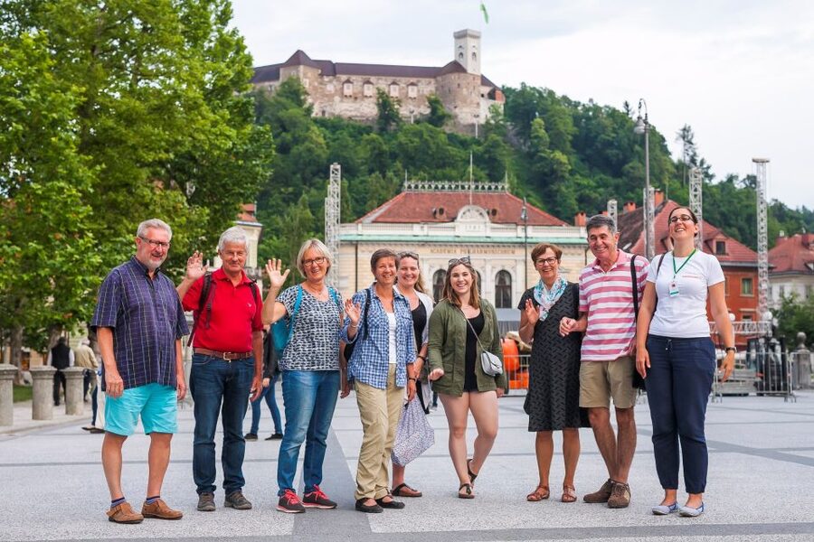 Ljubljana: Slovenian Cuisine Walking Tour with Tastings - The route, pacing, and comfort level during 4 hours of tastings