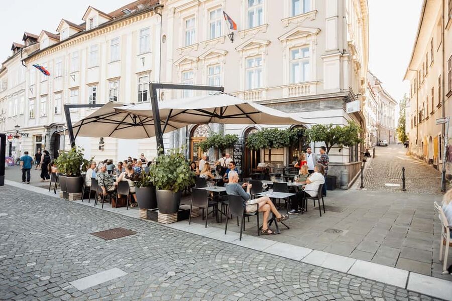 Ljubljana: Slovenian Wine Tasting at Wine Bar Šuklje - Key highlights to know before you go