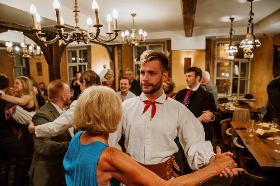 Ljubljana: Traditional Slovenian Dinner and Show - Polka lesson and traditional games: the interactive part that makes it memorable