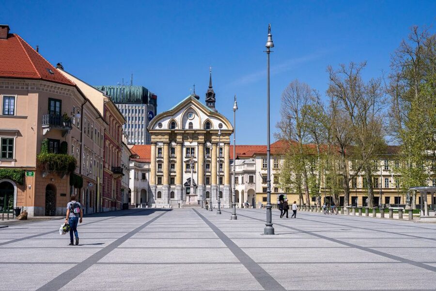 Ljubljana: UNESCO cultural heritage tour - Central Market smells your way into Plečnik’s design