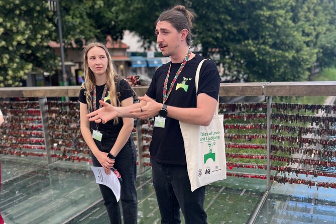 Love tour in Ljubljana - Tales of Love in Ljubljana - Town Hall area (Magistrat): love tales in plain sight