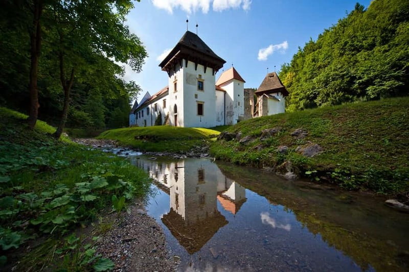 Maribor & Styria Tour with Wine Tasting - Practical tips: how to show up prepared