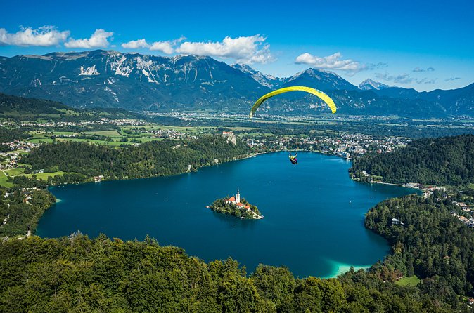 Paragliding Lake Bled - Small Group Size: Why It Makes a Difference