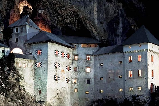 Postojna Cave & Photostop Predjama castle - Group Tour from Koper - Break time after the cave: souvenirs, coffee, and restroom buffer