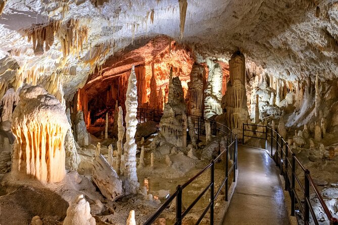 Postojna Cave, Predjama Castle and Piran with tickets included - Piran’s old streets and a few hours by the Adriatic