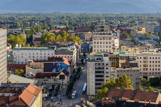 Private 3 hours walking Guided Immersion tour through Ljubljana - Stop 2: Triple Bridge (Tromostovje) and Jože Plečnik’s design